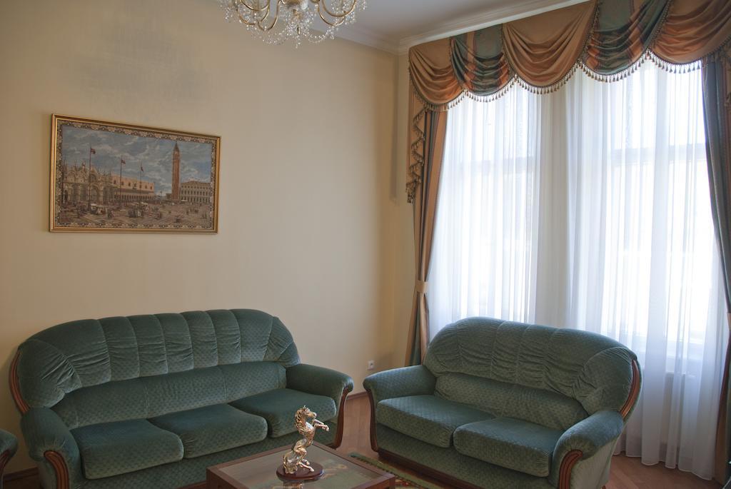 Apartman na Zahradní Karlovy Vary Habitación foto