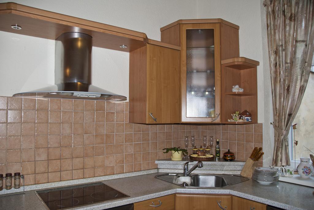 Apartman na Zahradní Karlovy Vary Habitación foto